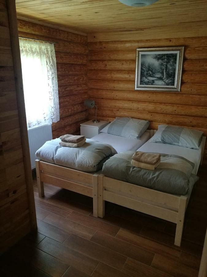 Bear Lodge Korenica Εξωτερικό φωτογραφία