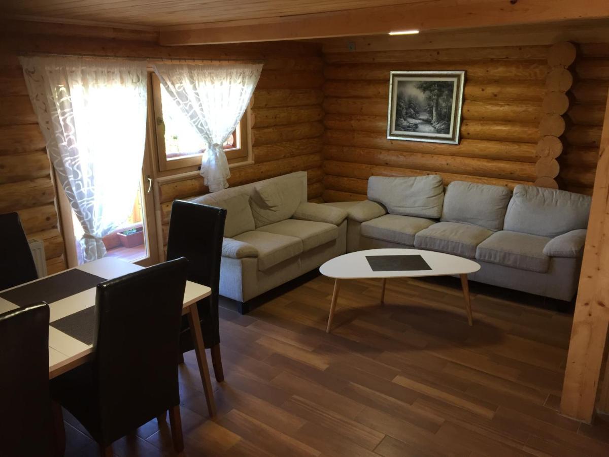 Bear Lodge Korenica Εξωτερικό φωτογραφία